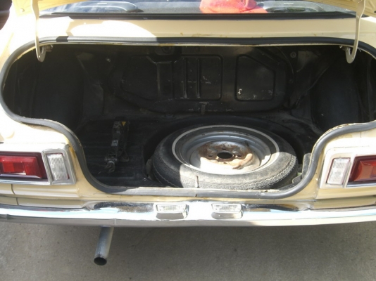 Toyota Corolla KE20  (1974)