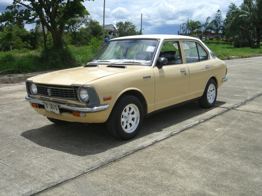 Toyota Corolla KE20  (1974)