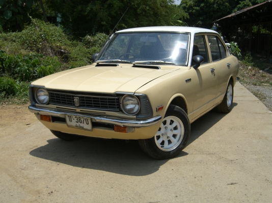 Toyota Corolla KE20  (1974)