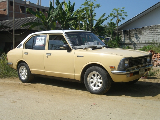 Toyota Corolla KE20  (1974)