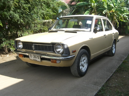 Toyota Corolla KE20  (1974)