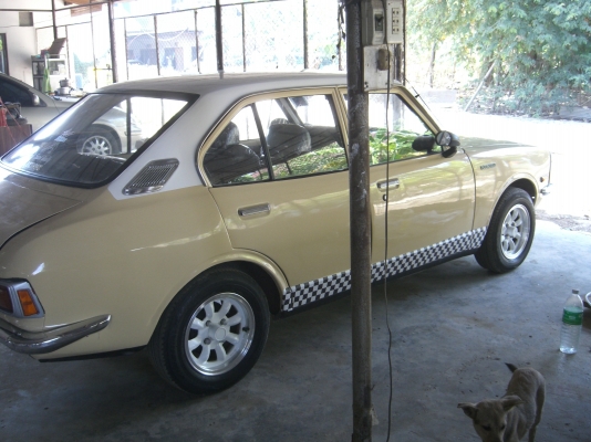 Toyota Corolla KE20  (1974)