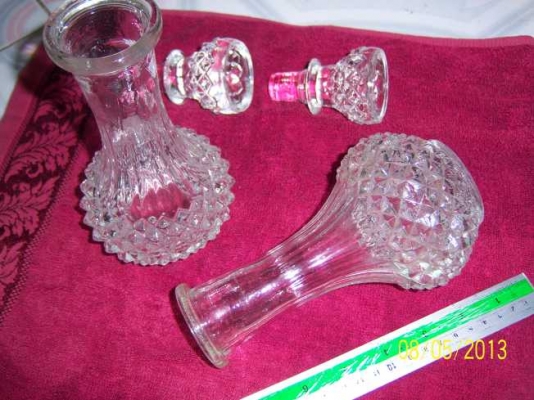 ขวดนํ้าหอมหรือขวดวิสกี้