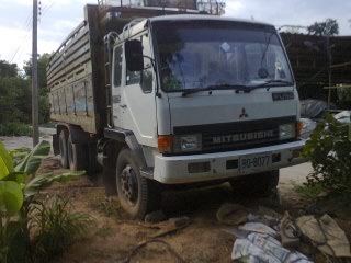 Mitsubishi FN527 M วางเครื่อง 220 เทอโบ เบรคเล็ก สภาพพร้อมใช้