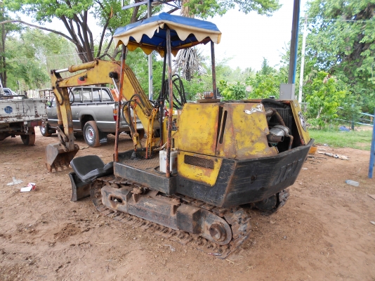 ลดราคา ขายรถขุดเล็กสภาพพร้อมใช้งาน เทียบเท่า PC30 รึ 40 IHI ขายตามสภาพ มีVDO ลดราคา ขายรถขุดเล็กสภาพพร้อมใช้งาน เทียบเท่า PC30 รึ 40 IHI ขายตามสภาพ มีVDO