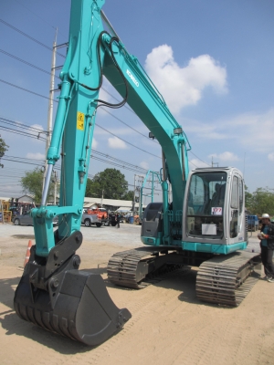 จองวัน 16-21 ลดไปเลย 250,000 บาท จองก่อนได้ก่อนKOBELCO SK135SR หัวเก๋ง เก่านอกแท้ๆ เอวแน่น ปั็มแรง พร้อมใช้สุดๆ น้องร็อคจัดให้