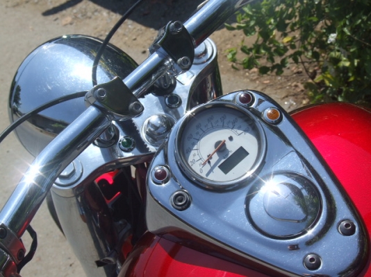 ช๊อปเปอร์ SHADOW 400 ปี2001 แต่ง custom ประกอบเก็บงานใหม่ สวยกริ๊บ