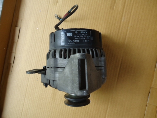 ขายไดชาร์ทสำหรับรถเก๋ง VOLVO ครับ สภาพดี ครับ ราคา 2,000.-