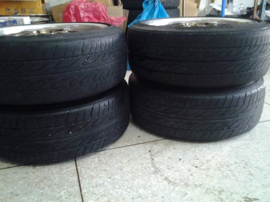 ขายแม็ก17กว้างไม่มียางนะครับแม็กปล่าวๆ