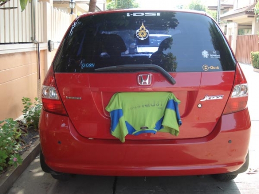 ขาย ฮอนด้า แจ๊ส ปี04 ตัวท๊อฟสภาพสวยมากรถมือเดียวผู้หญิงใช้วิ่งน้อยมากคับ