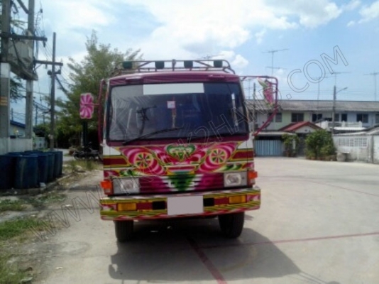 รถบรรทุก 6 ล้อติดเครน ยี่ห้อ MITSUBISHI 170 แรงม้า