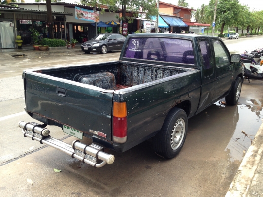 ขายรถ BIG M แคป สภาพบางๆ เดิมๆ มีผุเหนือซุ้มล้อ กับที่หัวรอนกระบะ เครื่องเกียร์ดีมาก คัสซีสวยๆเดิมๆไม่ผุ