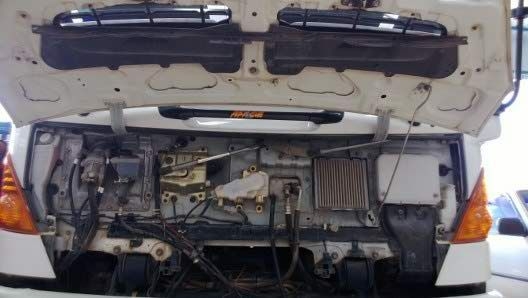 รถฮีโน่ 6 ล้อ ติดเครนใหม่ 3 ตัน FC4J 150 แรงม้า ปี 47  สนใจติดต่อ 081 - 6079515