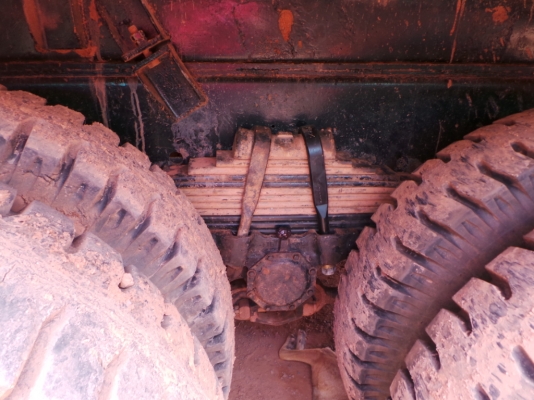 MITSUBISHI FUSO หัวเปลี่ยน เครื่องเดิม  คัซซีสวย  เล่มทะเบียนพร้อมโอน