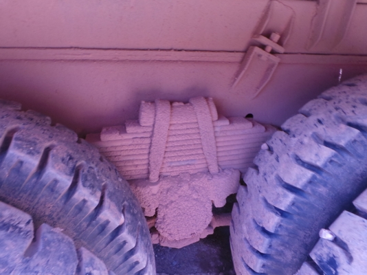 MITSUBISHI FUSO หัวเปลี่ยน เครื่องเดิม  คัซซีสวย  เล่มทะเบียนพร้อมโอน