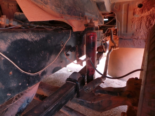 MITSUBISHI FUSO หัวเปลี่ยน เครื่องเดิม  คัซซีสวย  เล่มทะเบียนพร้อมโอน