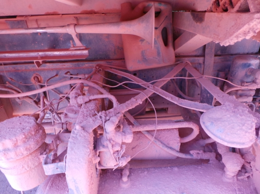 MITSUBISHI FUSO หัวเปลี่ยน เครื่องเดิม  คัซซีสวย  เล่มทะเบียนพร้อมโอน