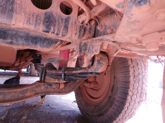 MITSUBISHI FUSO หัวเปลี่ยน เครื่องเดิม  คัซซีสวย  เล่มทะเบียนพร้อมโอน