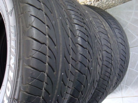 ขายยางกะบะ Dunlop 205/70/15 สภาพดี4เส้น