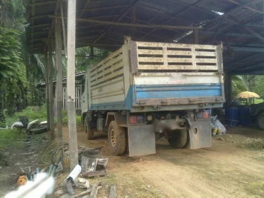 รถฮีโน่ 6 ล้อดั้ม FC4J 150 แรงม้า ปี 49 สนใจติดต่อ 081 - 6079515 รถฮีโน่ 6 ล้อดั้ม FC4J 150 แรงม้า ปี 49 สนใจติดต่อ 081 - 6079515