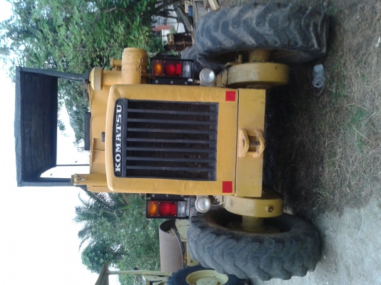 ขายรถเกรดKOMATSU GD376H ขายรถเกรดKOMATSU GD376H