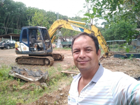 ขาย KOBELCO SK60-/// ราคา 350,000