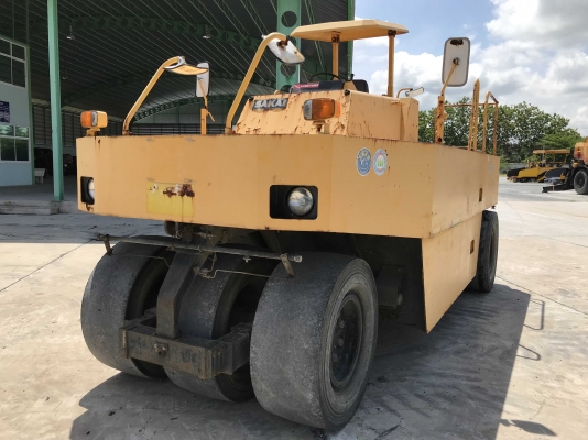 PCC TRADER - ขายรถบด SAKAI รุ่น T2 แบบ 7 ล้อ สภาพสวยมากครับ PCC TRADER - ขายรถบด SAKAI รุ่น T2 แบบ 7 ล้อ สภาพสวยมากครับ