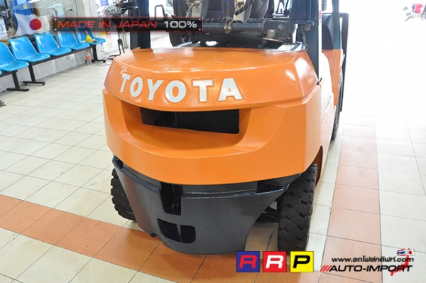 ขายรถโฟล์คลิฟท์มือสอง TOYOTA รุ่น 7FG20-14231 นำเข้าจากประเทศญี่ปุ่น 100\% ไม่เคยใช้งานในไทย