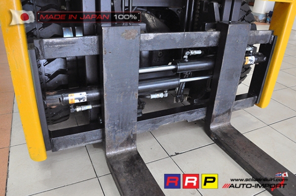 ขายรถโฟล์คลิฟท์มือสอง TCM รุ่น FHD25T3A-2Z501056 นำเข้าจากประเทศญี่ปุ่น 100\% ไม่เคยใช้งานในไทย