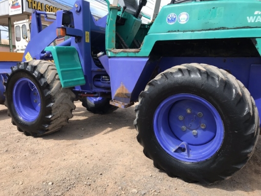 ขายรถตักล้อยาง KOMATSU WA40-3E (3,XXX ชั่วโมง) นำเข้าเองจากญี่ปุ่น สภาพสวยพร้อมใช้ มีVDOการทำงานครับ