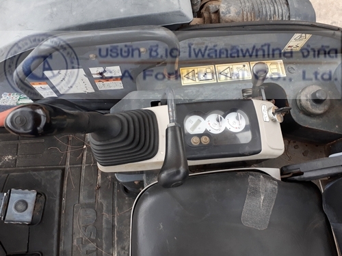 ขาย รถขุดแบคโฮ KOMATSU รุ่น PC30MR-2 (2)