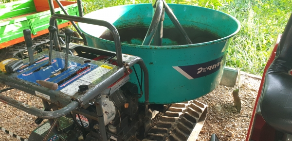 รถผสมปูนผสมปุ๋ย เส้นผ่าน 0 กลาง 1.20