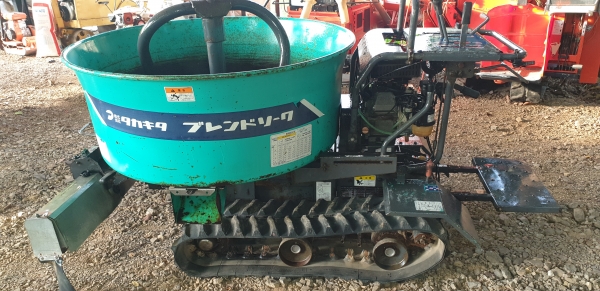 รถผสมปูนผสมปุ๋ย เส้นผ่าน 0 กลาง 1.20 รถผสมปูนผสมปุ๋ย เส้นผ่าน 0 กลาง 1.20