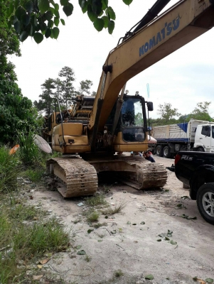 ขายKOMATSU PC200-7 ไฟเต็มเอกสารเล่มทะเบียนราคา 750,000 ขายKOMATSU PC200-7 ไฟเต็มเอกสารเล่มทะเบียนราคา 750,000
