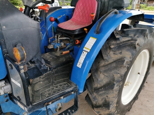 ขายนิวฮอนแลน TC48R.4WD.4.สูบ เพาเวอร์ ดันดิน ผานหลัง ทะเบียนพร้อม 399000 บาท.. 0856511968