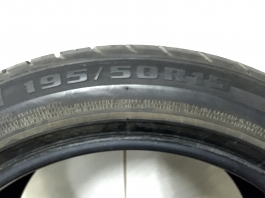 ขายยาง SteeringAce2 รุ่น AEOLUS ซีรี่ย์ 195/50R15 ปี 16