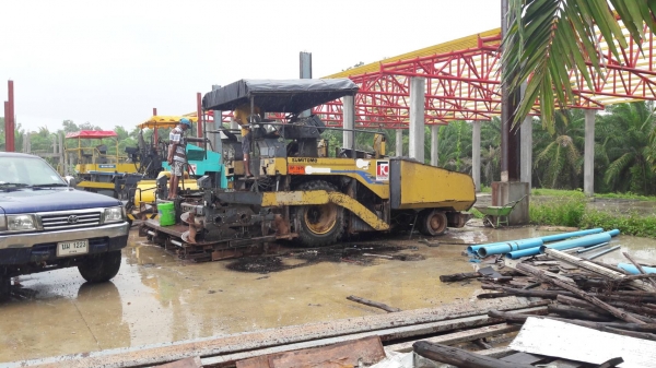 รถปูยาง Sumitomo HA60W-2 ระบบพร้อมใช้งาน ปูยางได้ 6 เมตร เล่มทะเบียนพร้อมโอน (แอด Line) เพื่อดูคลิปวีดีโอ