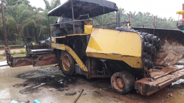 รถปูยาง Sumitomo HA60W-2 ระบบพร้อมใช้งาน ปูยางได้ 6 เมตร เล่มทะเบียนพร้อมโอน (แอด Line) เพื่อดูคลิปวีดีโอ รถปูยาง Sumitomo HA60W-2 ระบบพร้อมใช้งาน ปูยางได้ 6 เมตร เล่มทะเบียนพร้อมโอน (แอด Line) เพื่อดูคลิปวีดีโอ