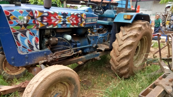 ขายฟอร์ด5000 T2 Fomoco 68แรง รถบ้านพร้อมใช้ ตามสภาพราคาต่อรอง