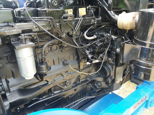 ขายATS130 6สูบ สองเพลา นิวฮอนแลด์น 130แรงม้า สภาพ90\% ขายATS130 6สูบ สองเพลา นิวฮอนแลด์น 130แรงม้า สภาพ90\%