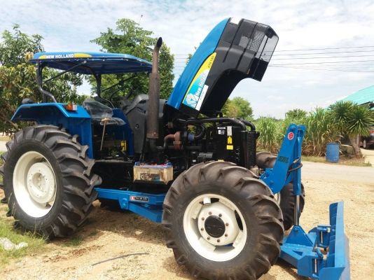 ขายATS130 6สูบ สองเพลา นิวฮอนแลด์น 130แรงม้า สภาพ90\% ขายATS130 6สูบ สองเพลา นิวฮอนแลด์น 130แรงม้า สภาพ90\%