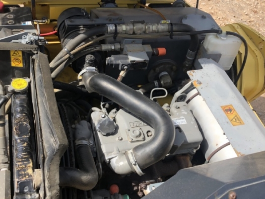 ขายรถบด DYNAPAC (ขนาด 5 ตัน) ปี 2005 (2,XXX ชั่วโมง) นำเข้าจากญี่ปุ่น สภาพสวยพร้อมใช้ มีVDOการทำงานครับ