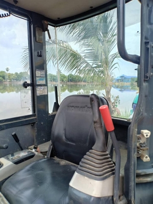 ขายจ้า..KOMATSU PC35MR-2 เก่านอกแท้  เดิมๆๆ  เครื่องปั๊มแห้ง..พร้อมตู้แอร์  โทร 089-3818694 จ๊อย