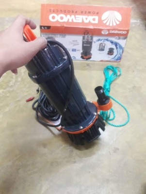 ปั๊มน้ำ ปั๊มดูน้ำ ปั๊มแช่ ปั๊มไดโว่ ขนาด1นิ้ว ปั๊มน้ำ ปั๊มดูน้ำ ปั๊มแช่ ปั๊มไดโว่ ขนาด1นิ้ว