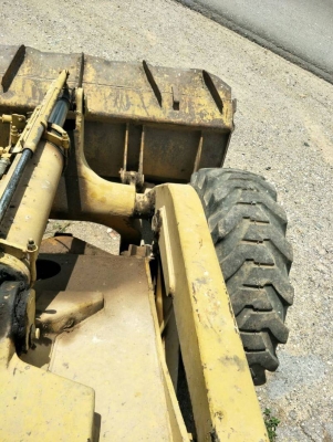 ขายรถตักล้อยางKOMATSU JH60 ราคา 280,000