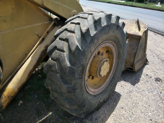 ขายรถตักล้อยางKOMATSU JH60 ราคา 280,000