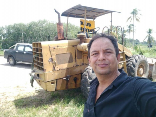 ขายรถตักล้อยางKOMATSU JH60 ราคา 280,000