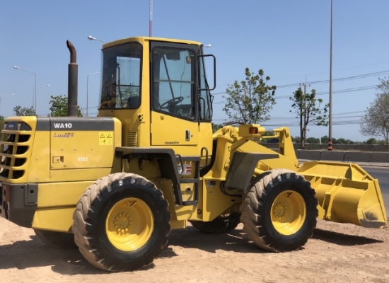 ขายรถตักล้อยาง KOMATSU WA100-3 นำเข้าเองจากญี่ปุ่น สภาพสวยพร้อมใช้ มีVDOการทำงานครับ