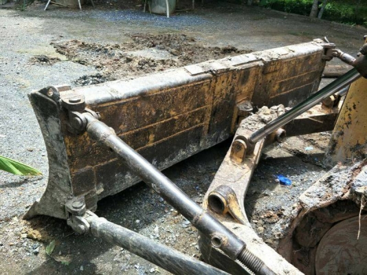 ขายKOMATSU D50A-15 ห้องเลี้ยวแห้งราคา 500,000