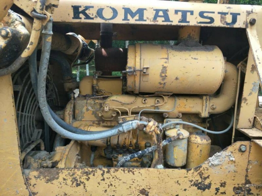 ขายKOMATSU D50A-15 ห้องเลี้ยวแห้งราคา 500,000
